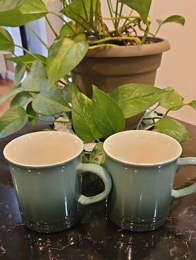 Le Creuset Ceramic Mugs - Pair
